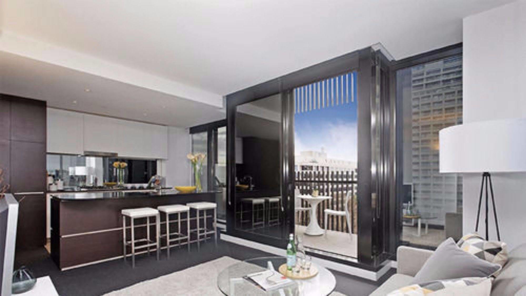 Wyndel Apartments - St Kilda Views Мельбурн Екстер'єр фото