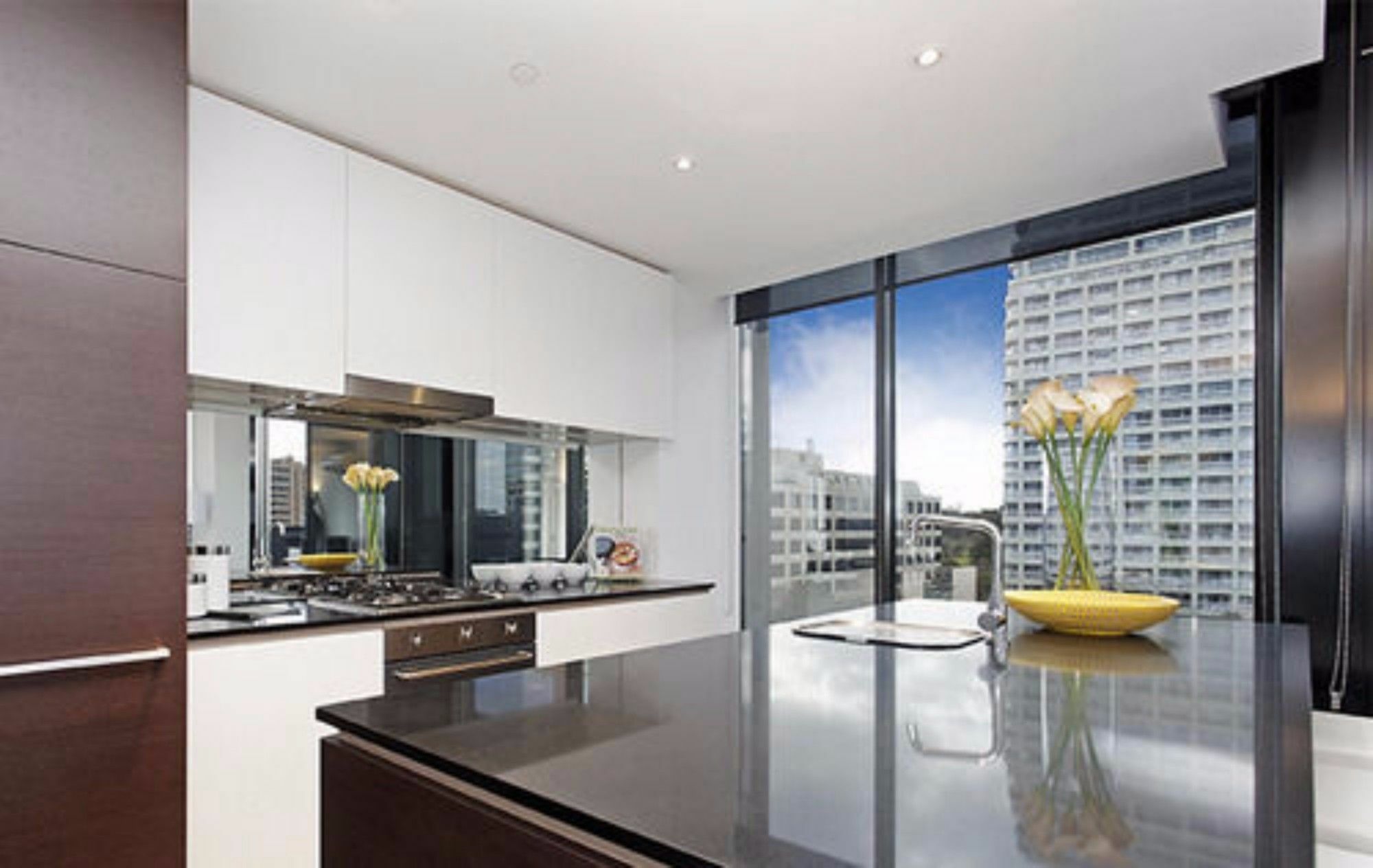 Wyndel Apartments - St Kilda Views Мельбурн Екстер'єр фото